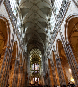 Cathedrale (pano 2 photos)