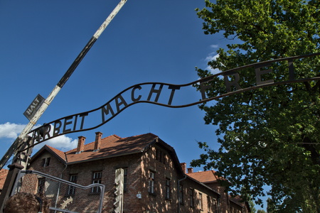Entrée camp Auschwitz